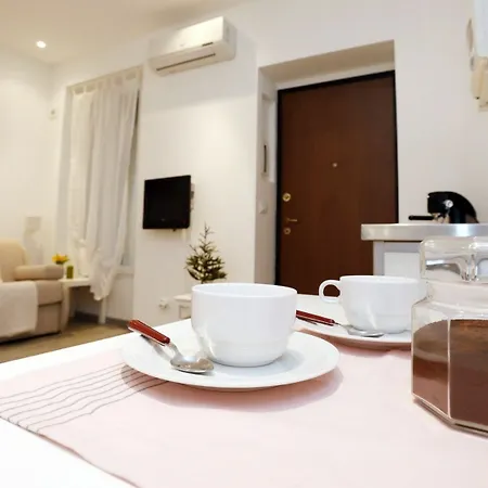Hintown Casa Tiziana * Milano