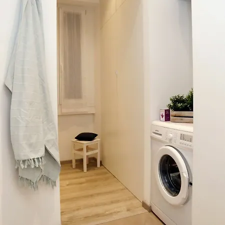 Hintown Casa Tiziana * Milano